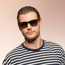 Carica l'immagine nel visualizzatore di Gallery, Ray Ban 4181 SOLE 601/71
