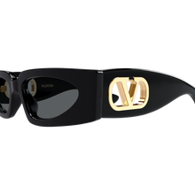 Load image into Gallery viewer, Valentino VG0001S 001
