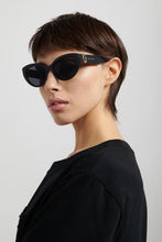 Load image into Gallery viewer, Marc Jacobs Marc 883/S 807/IR
