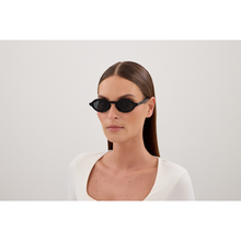 Carica l'immagine nel visualizzatore di Gallery, Saint Laurent SL M161 001

