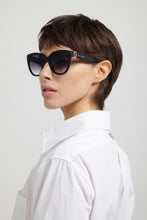 Load image into Gallery viewer, Marc Jacobs Marc 885/S 807/9O
