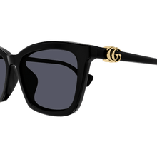 Carica l&#39;immagine nel visualizzatore di Gallery, Gucci GG1596SK 001
