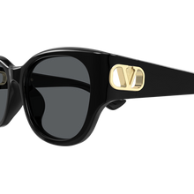 Load image into Gallery viewer, Valentino VG0039SK 001
