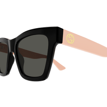 Carica l'immagine nel visualizzatore di Gallery, Gucci GG1714S 006
