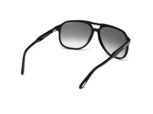 Carica l'immagine nel visualizzatore di Gallery, Tom Ford FT0753 01B
