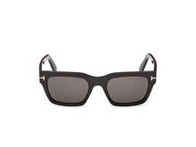 Carica l'immagine nel visualizzatore di Gallery, Tom Ford FT1333 01A
