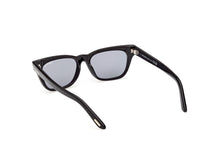 Carica l'immagine nel visualizzatore di Gallery, Tom Ford FT1362 05A
