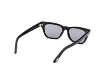 Carica l'immagine nel visualizzatore di Gallery, Tom Ford FT1362 05A
